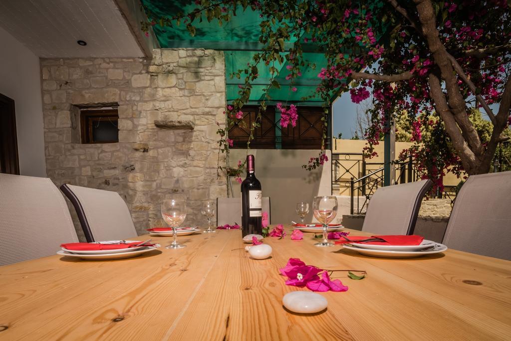 Bodikos Villas & Apartments 피치디아 외부 사진